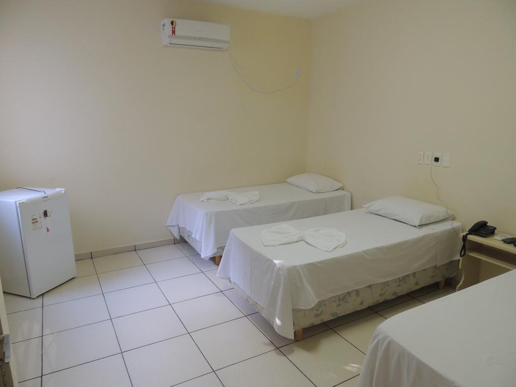 Hotel Beira Rio أكويداوانا الغرفة الصورة